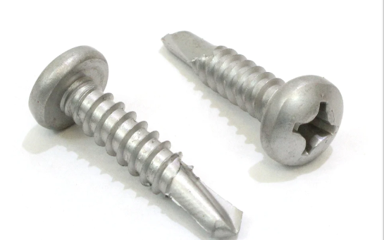 What specifications can Self Driling Screws be made into